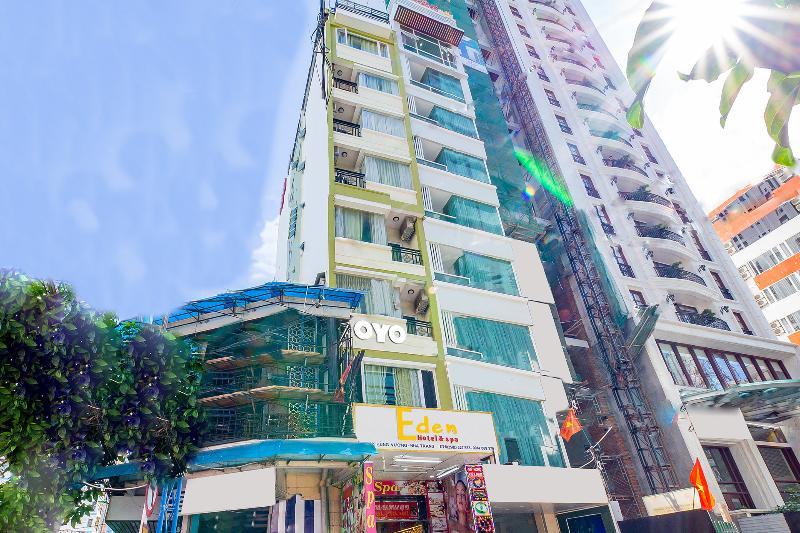 Oyo 243 Eden Hotel На Транг Екстериор снимка